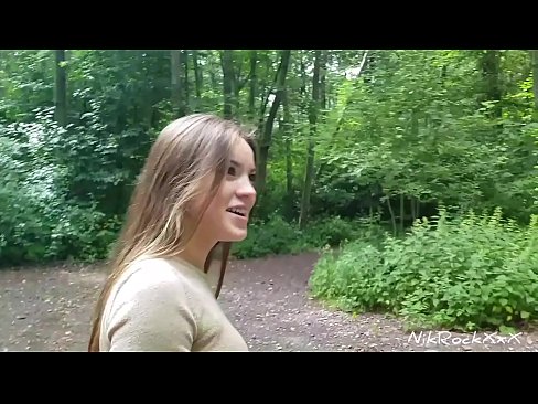 ❤️ エベリナに公共の場でのファックを提案した。彼女はイエスと言った。そして、私は彼女のお尻をファックし、彼女の口の中にザーメンを入れた。そして彼女は小便をした。 スーパーセックス ❌️❤