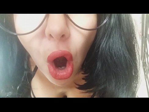 ❤️ ハニー、義理の母が今日は学校に行かせてくれないの...。って、そんなことあるわけないだろ...。 スーパーセックス ❌️❤